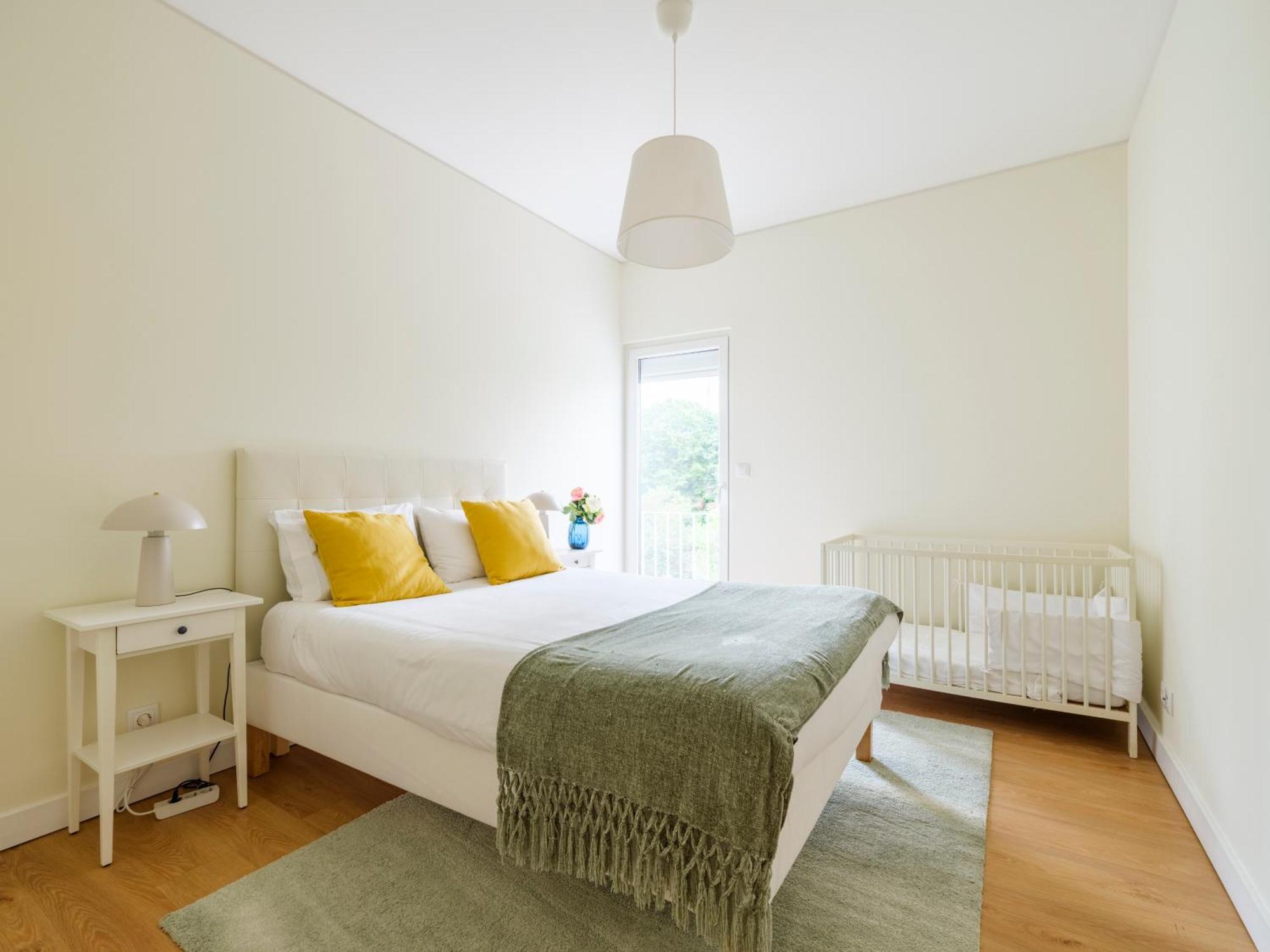 Olivais Spacious Near Airport Apartment