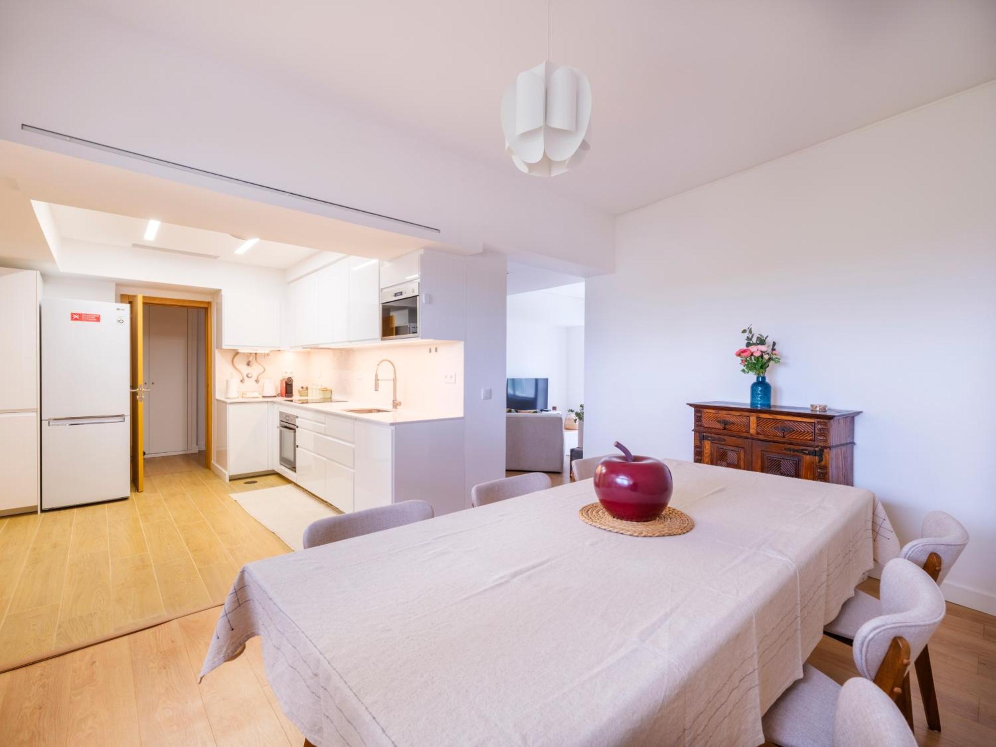 Olivais Spacious Near Airport Lisbon